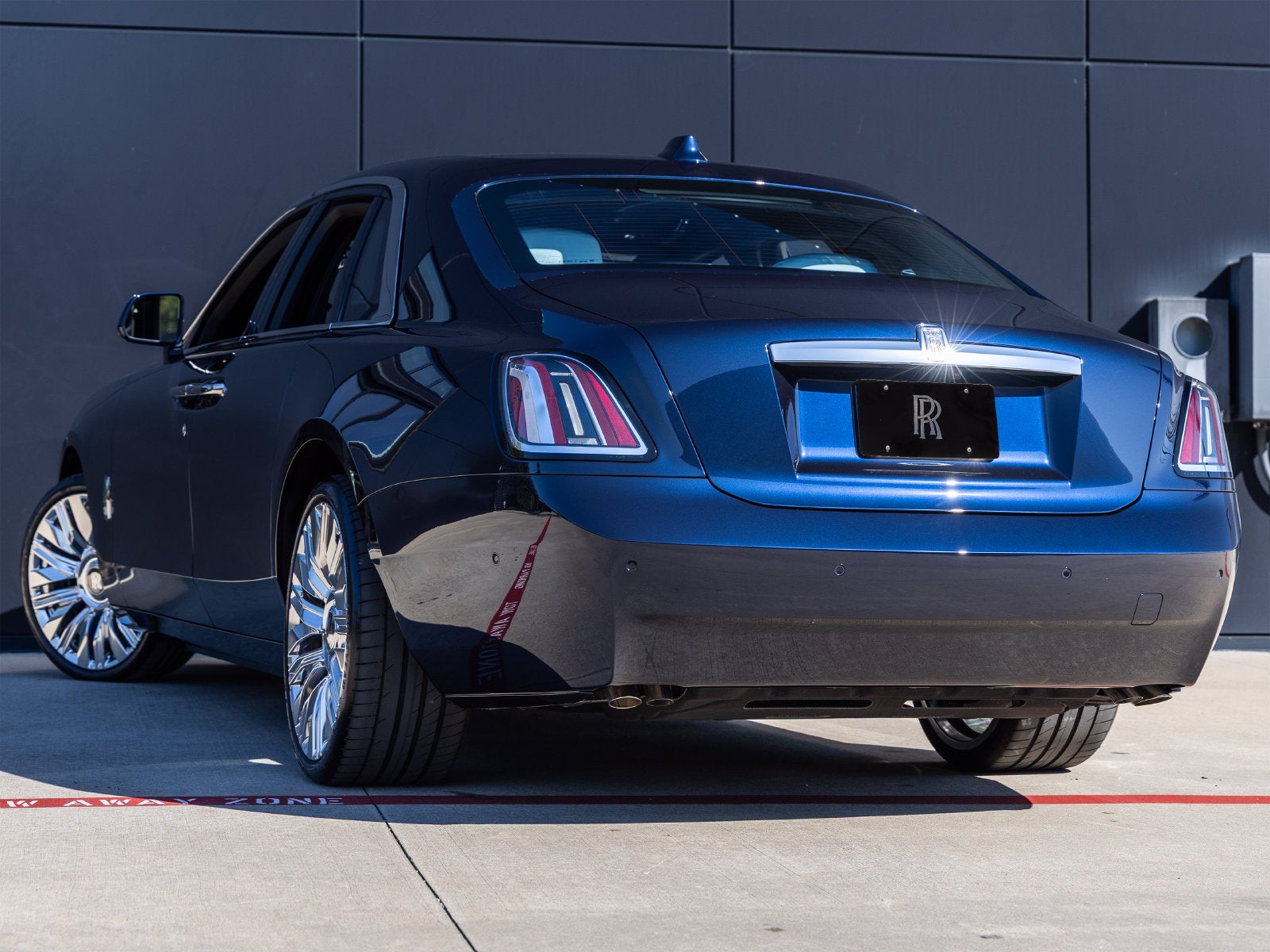 2027 Rolls-Royce Ghost 
