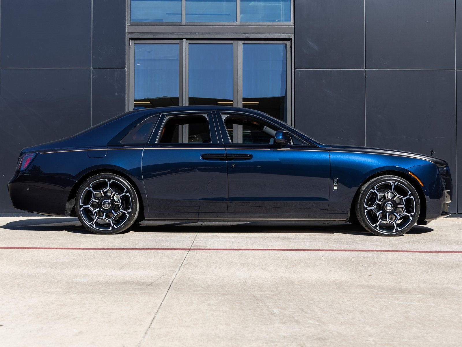 2026 Rolls-Royce Black Badge Ghost 