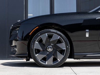 2025 Rolls-Royce Spectre Base
