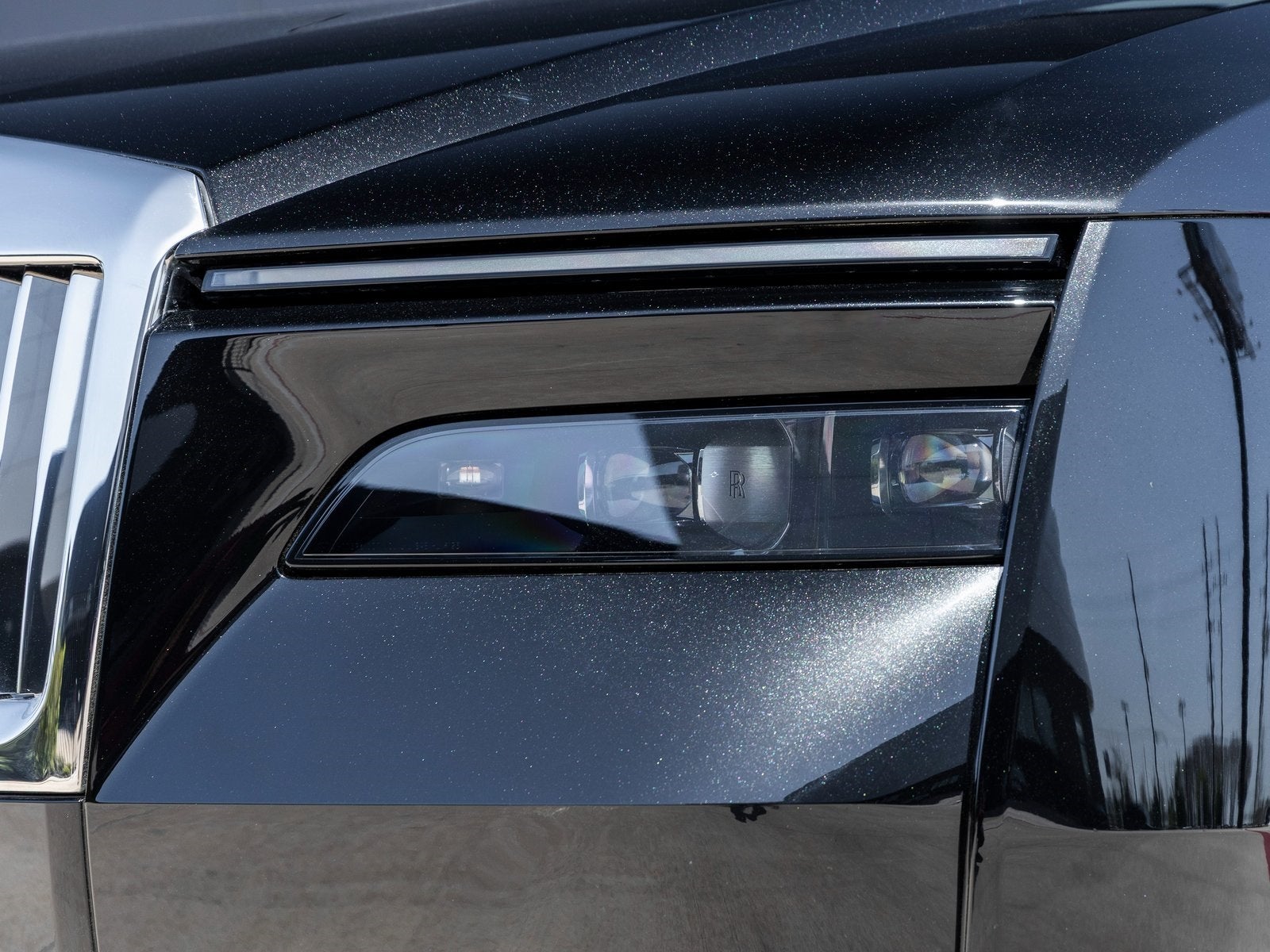 2025 Rolls-Royce Spectre Base