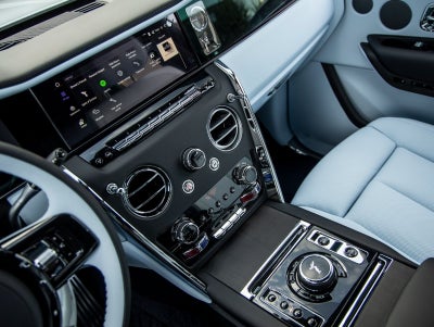 2026 Rolls-Royce Cullinan 