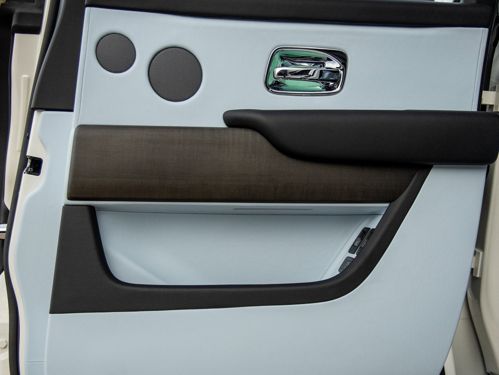 2026 Rolls-Royce Cullinan 