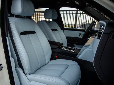 2026 Rolls-Royce Cullinan 