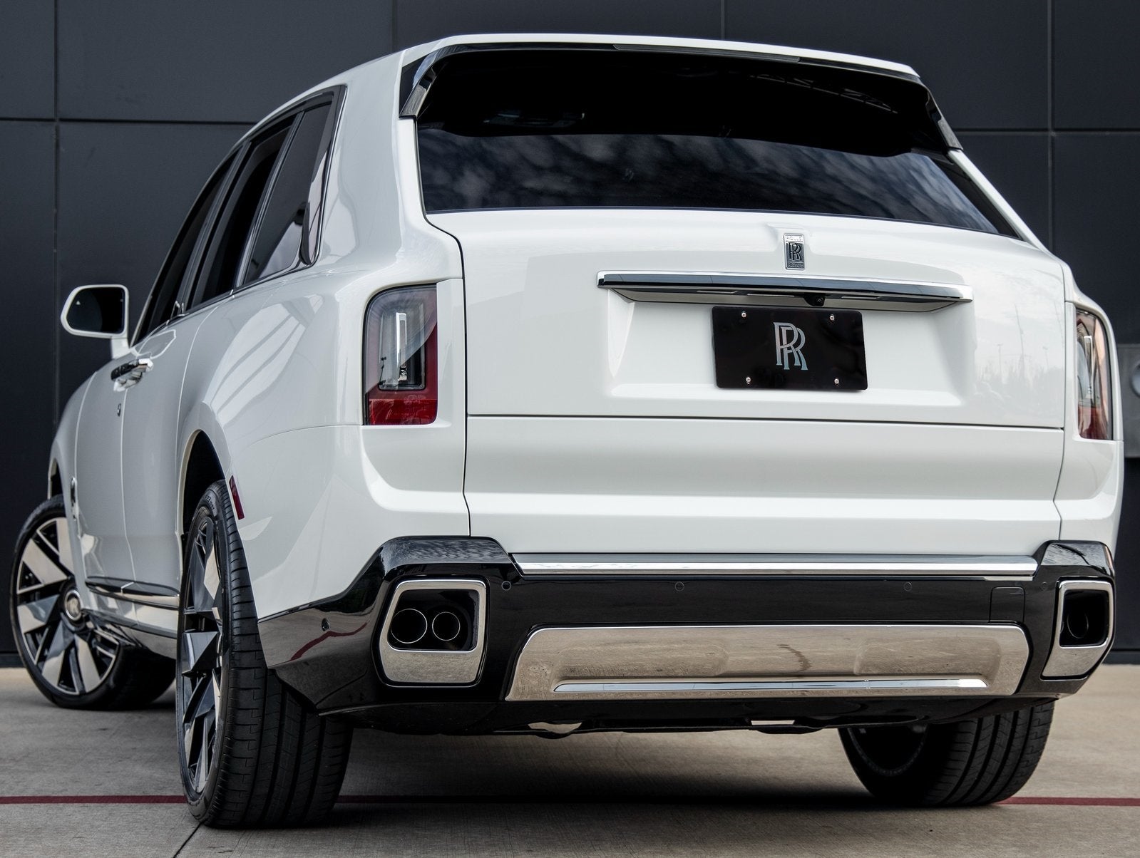 2026 Rolls-Royce Cullinan 