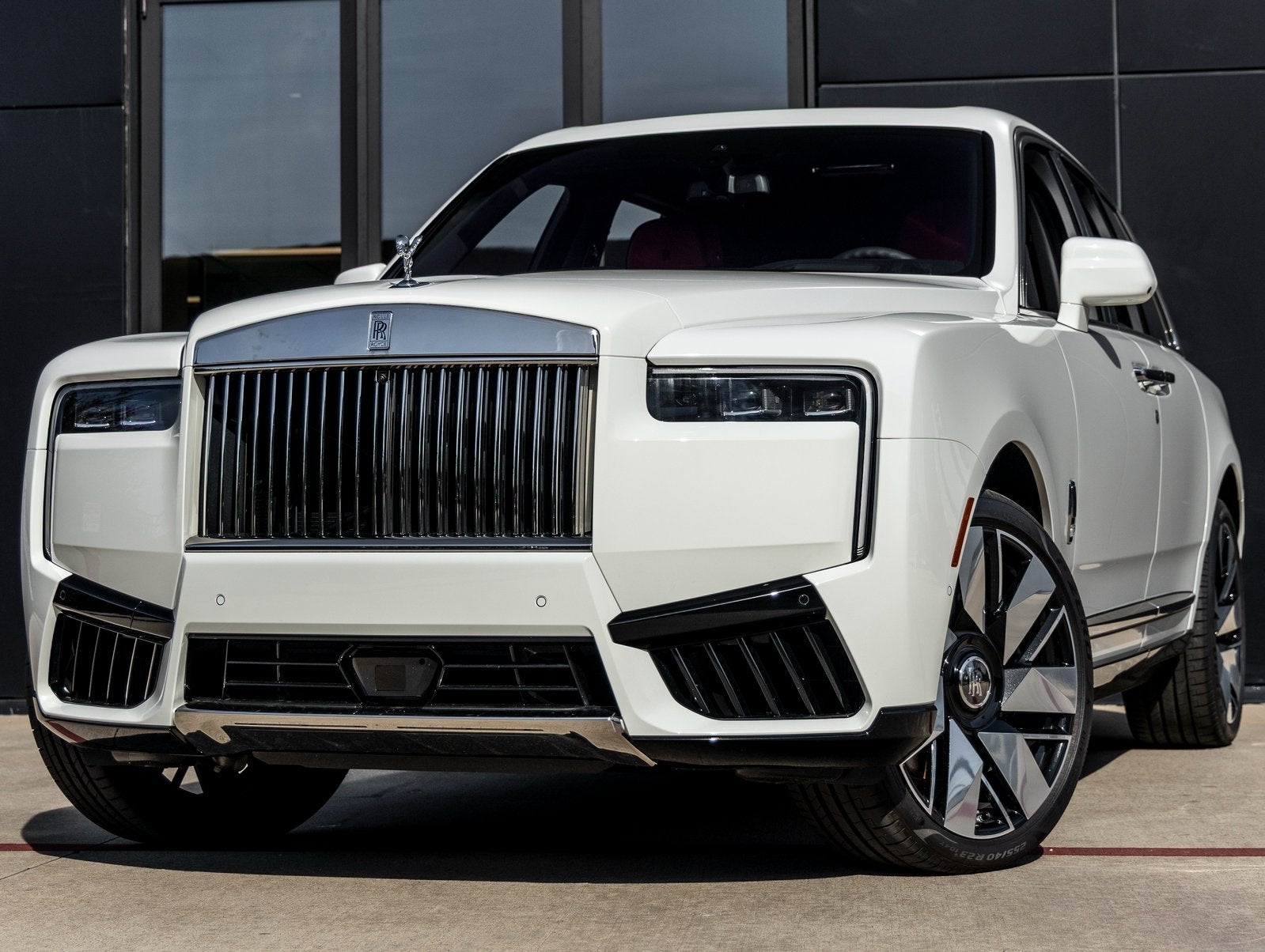2026 Rolls-Royce Cullinan 