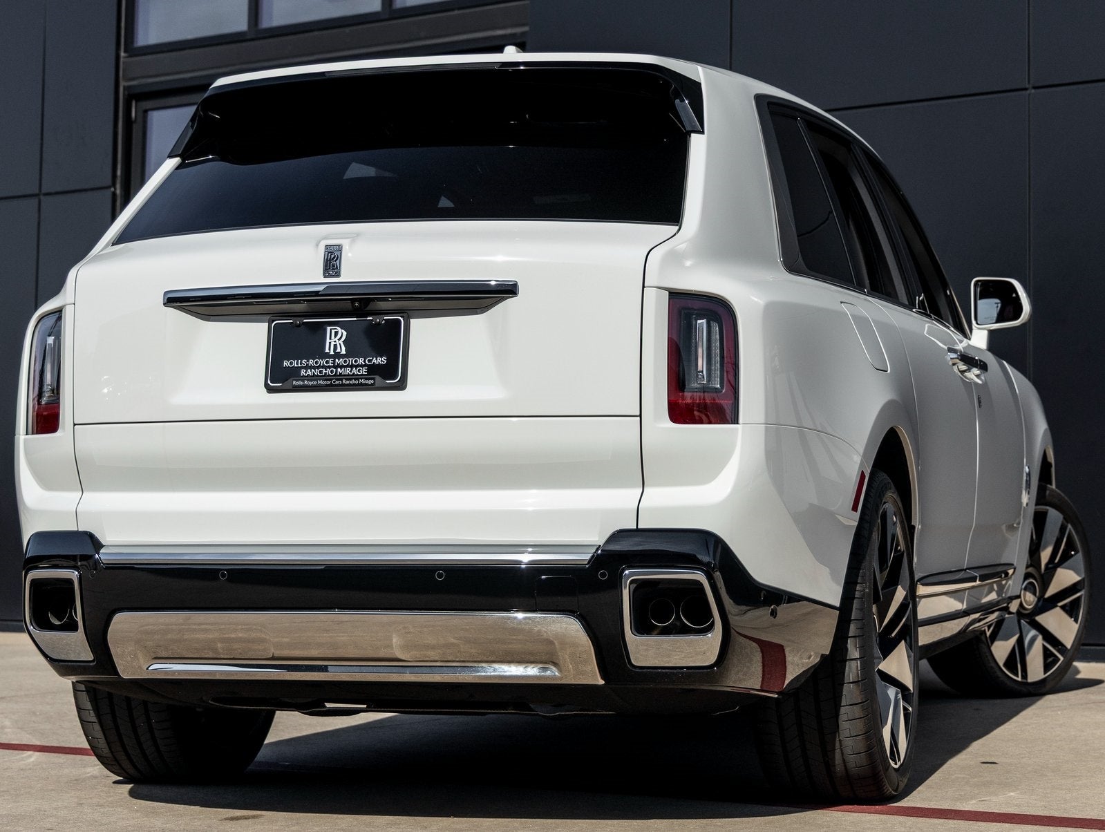 2026 Rolls-Royce Cullinan 