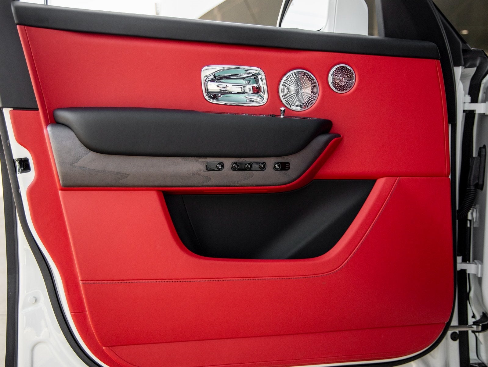 2026 Rolls-Royce Cullinan 