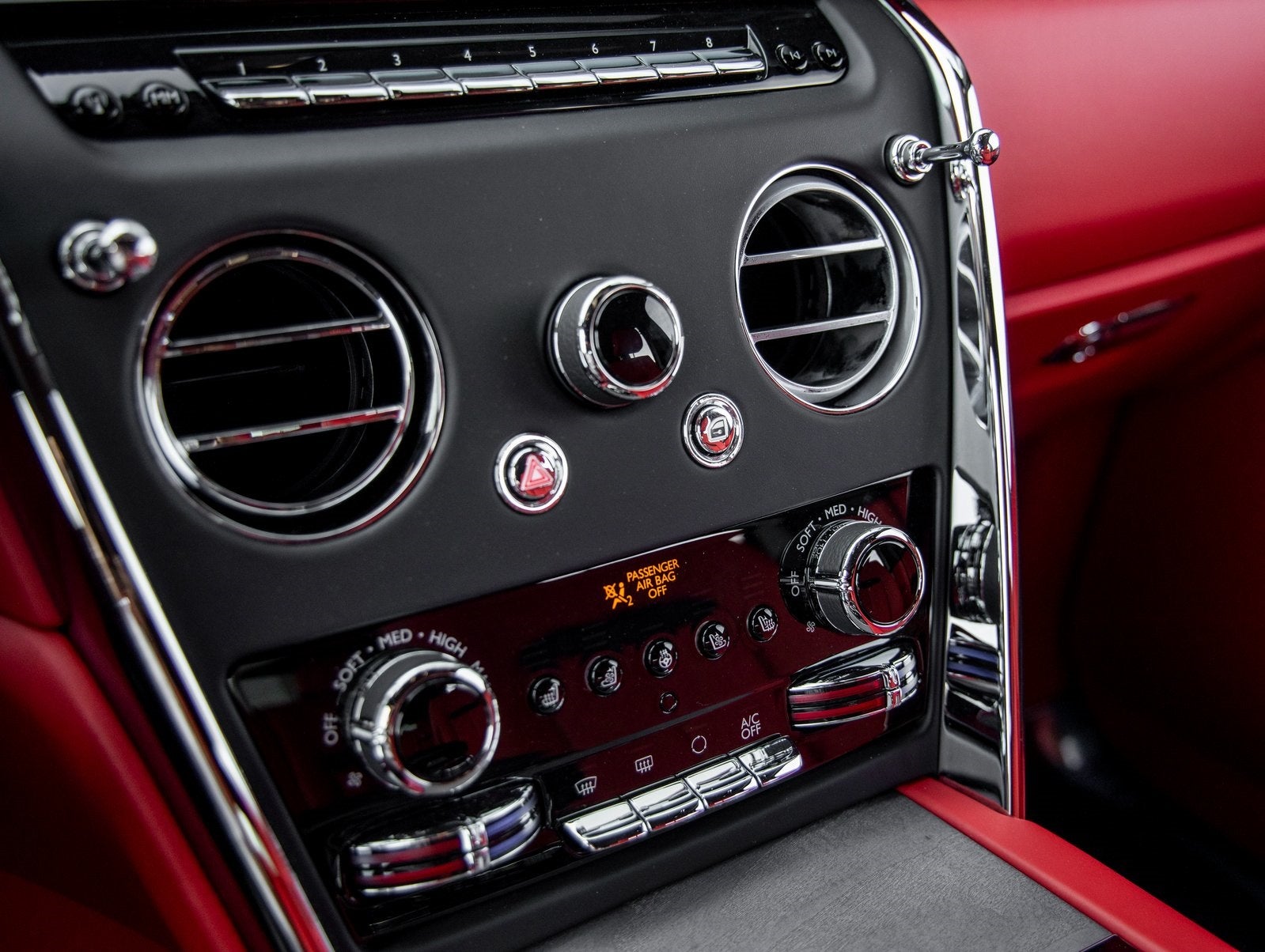 2026 Rolls-Royce Cullinan 