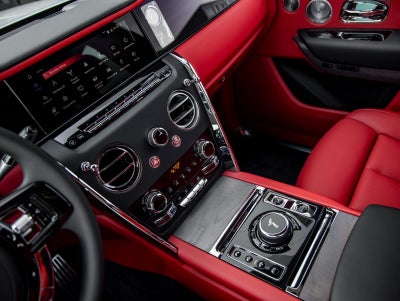 2026 Rolls-Royce Cullinan 