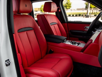 2026 Rolls-Royce Cullinan 