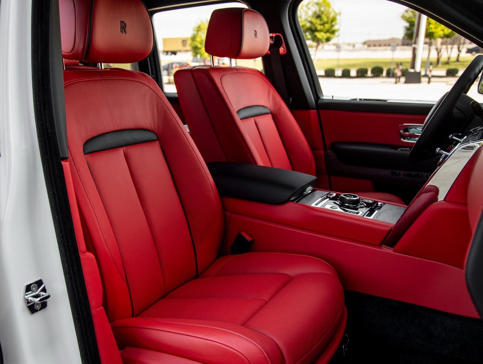 2026 Rolls-Royce Cullinan 