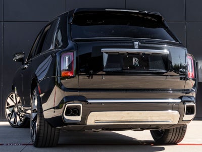 2027 Rolls-Royce Cullinan Base