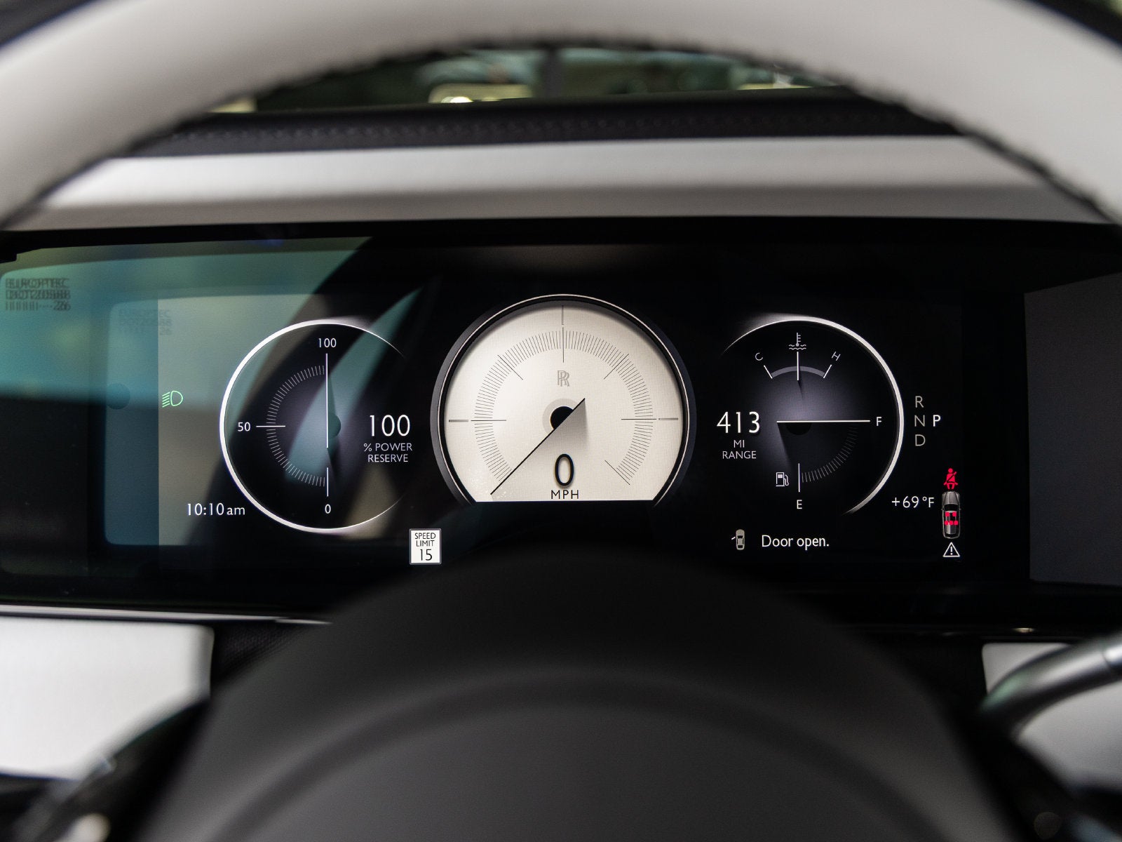 2027 Rolls-Royce Cullinan 
