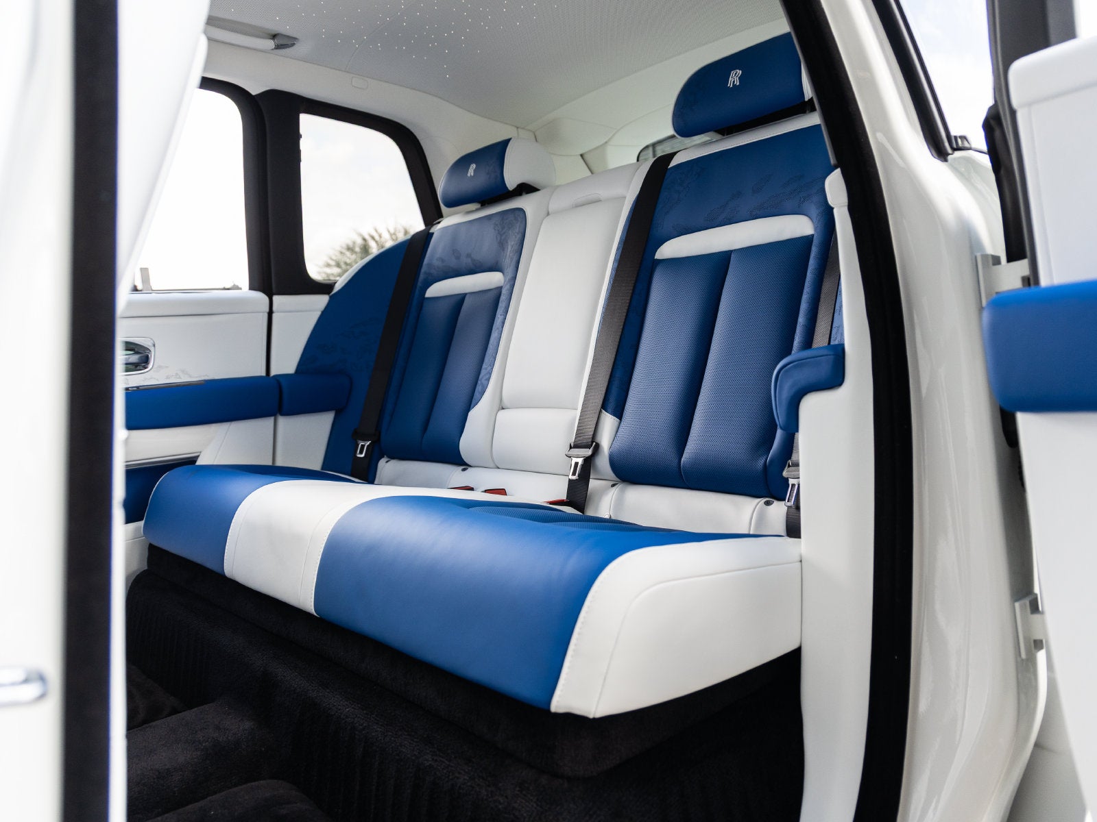 2027 Rolls-Royce Cullinan 