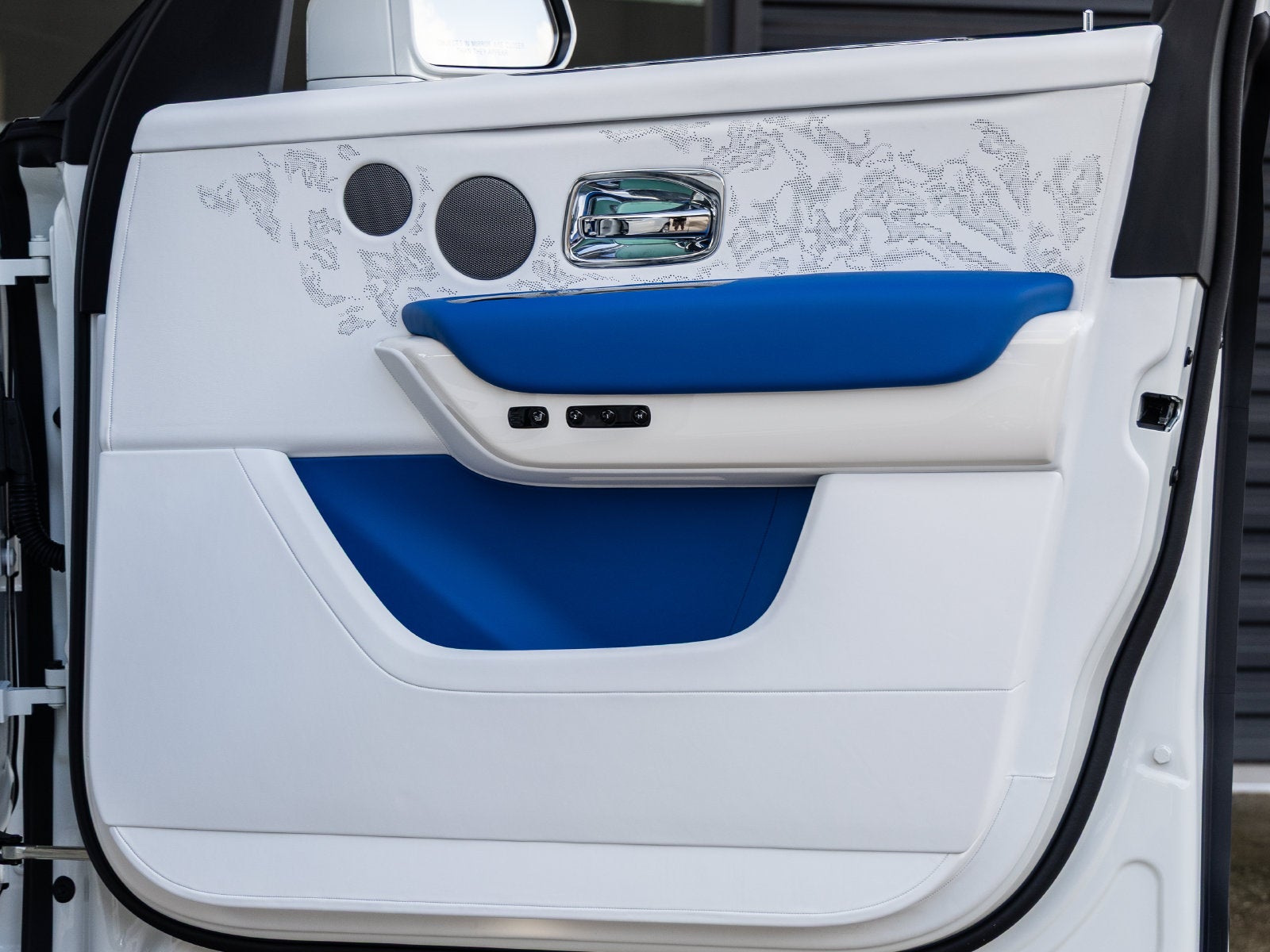 2027 Rolls-Royce Cullinan 