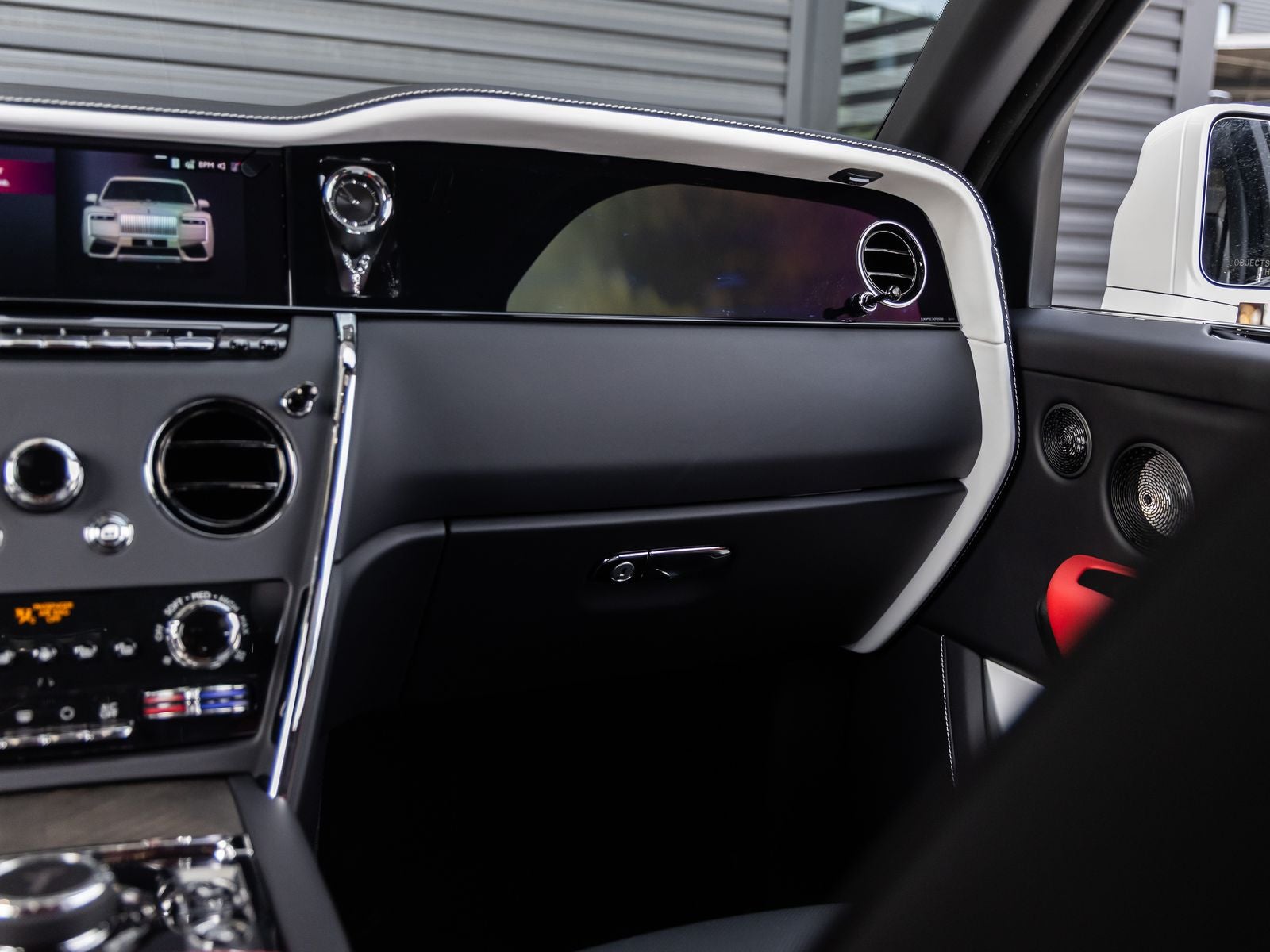 2027 Rolls-Royce Cullinan 