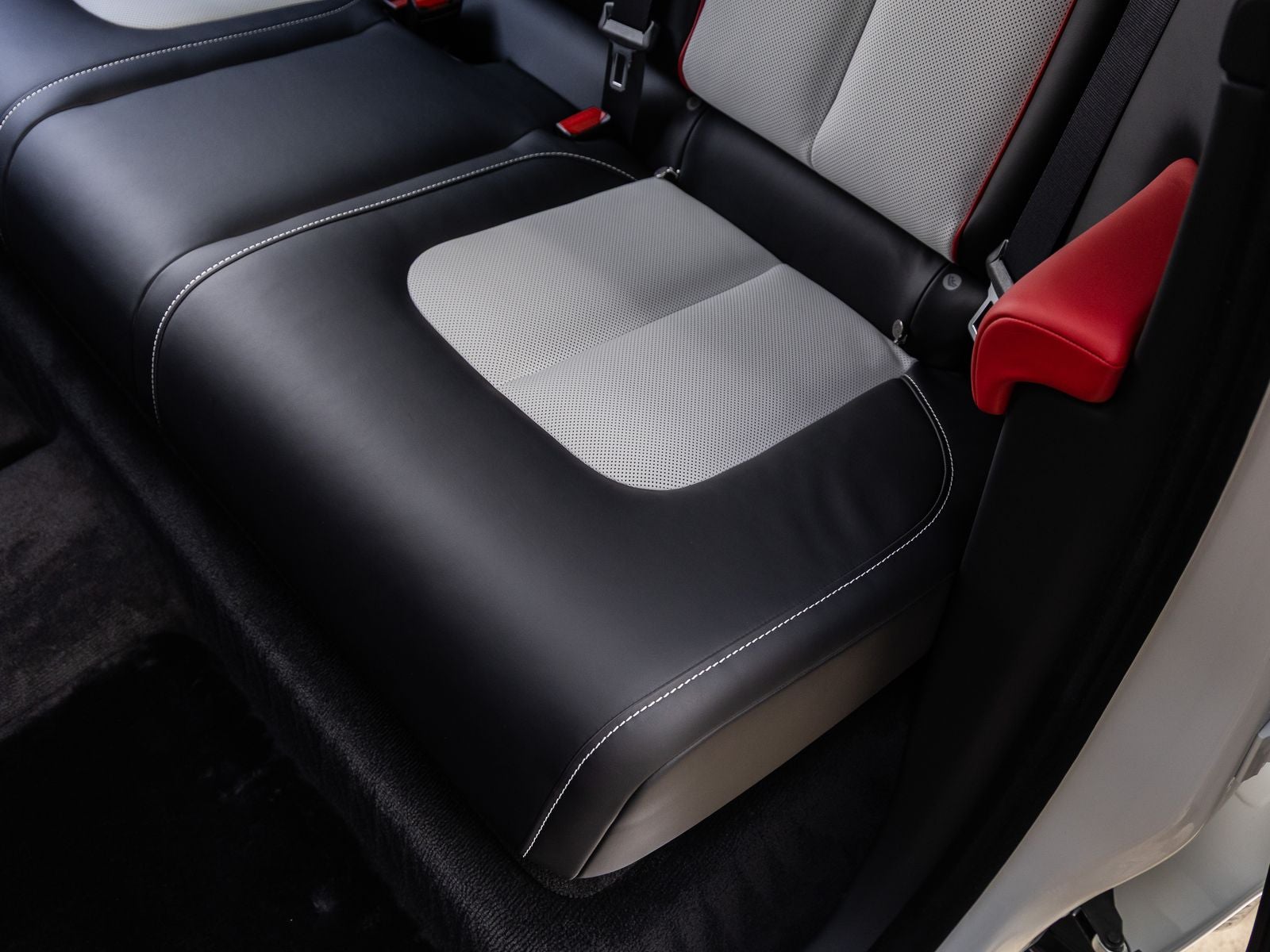 2027 Rolls-Royce Cullinan 
