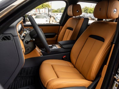 2027 Rolls-Royce Cullinan Base