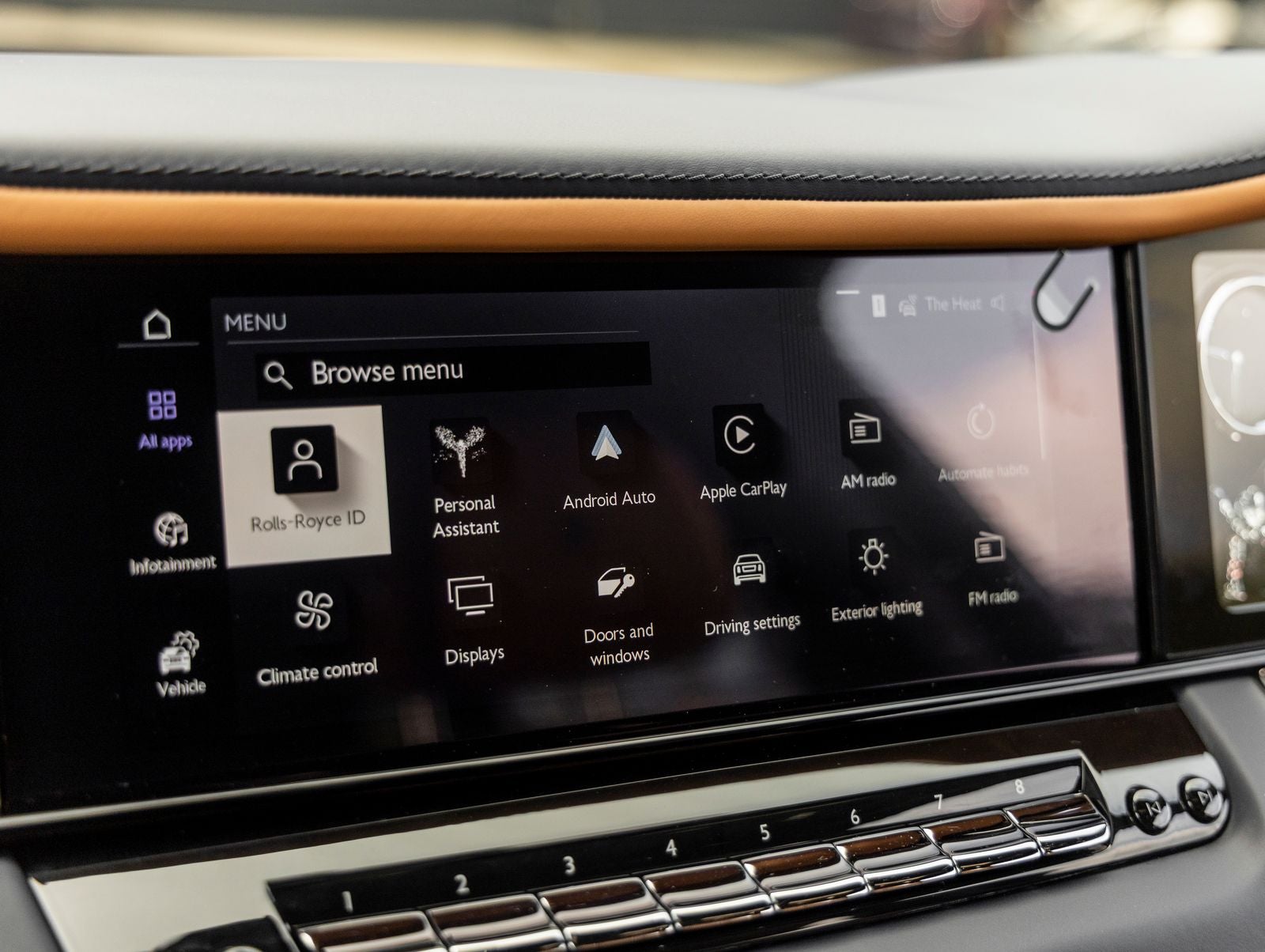 2027 Rolls-Royce Cullinan Base