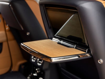 2027 Rolls-Royce Cullinan Base