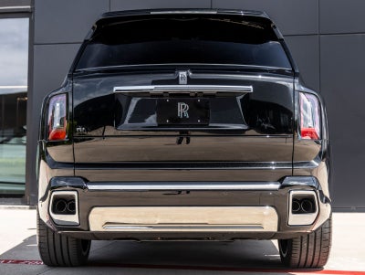 2027 Rolls-Royce Cullinan Base