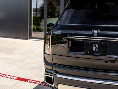 2027 Rolls-Royce Cullinan Base