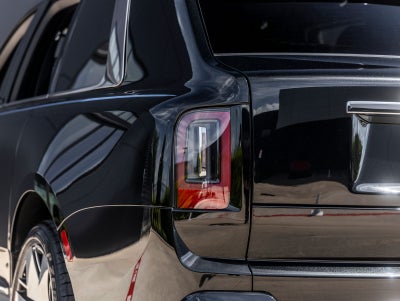 2027 Rolls-Royce Cullinan Base