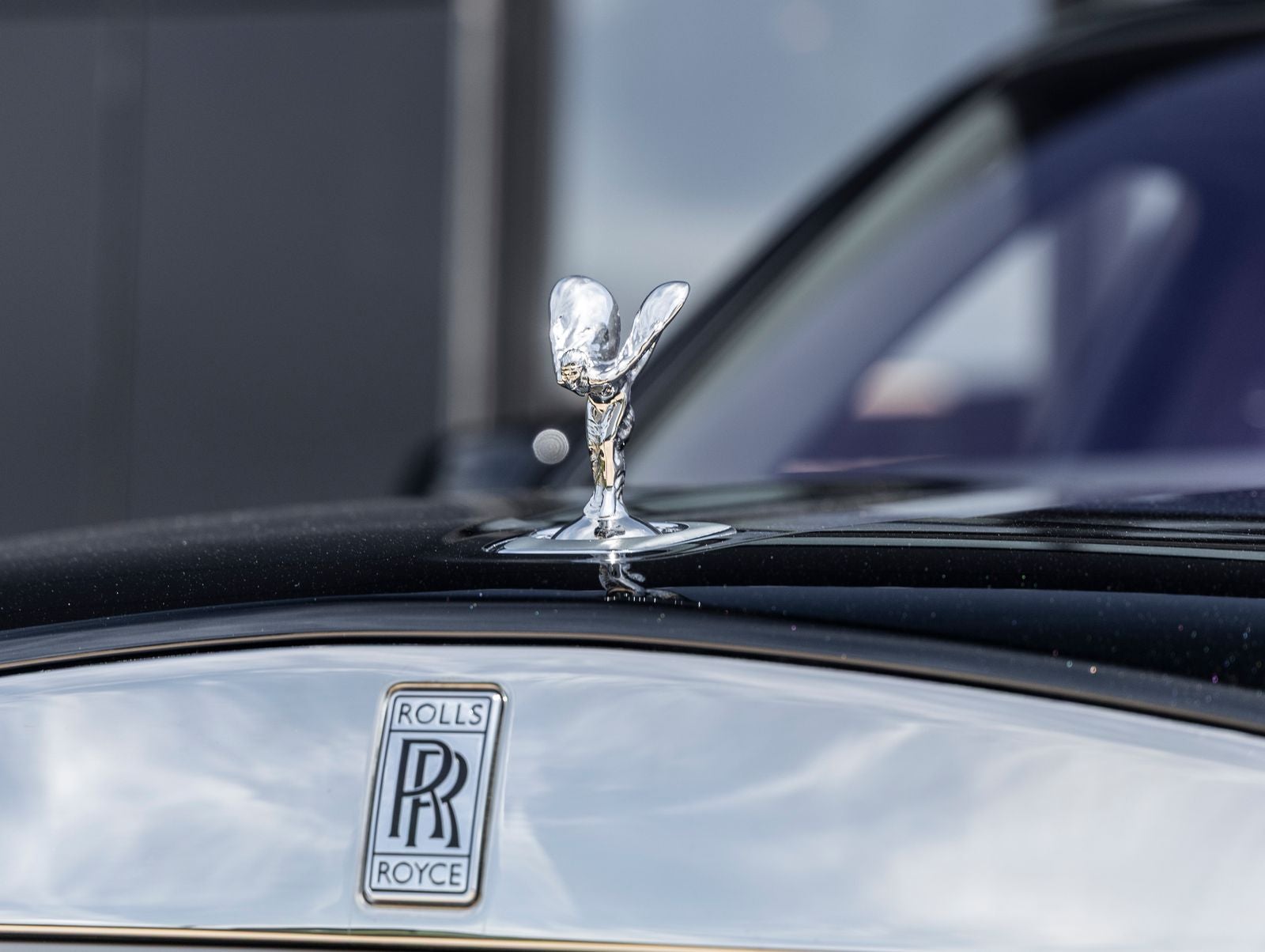 2027 Rolls-Royce Cullinan Base