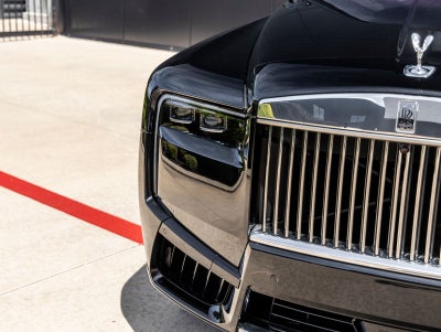 2027 Rolls-Royce Cullinan Base