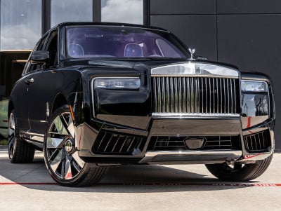 2027 Rolls-Royce Cullinan Base