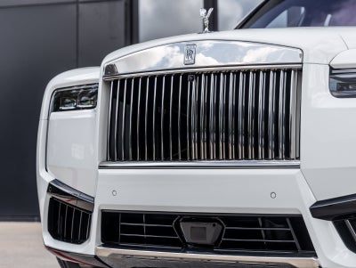 2027 Rolls-Royce Cullinan Base