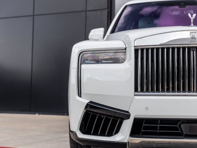 2027 Rolls-Royce Cullinan Base