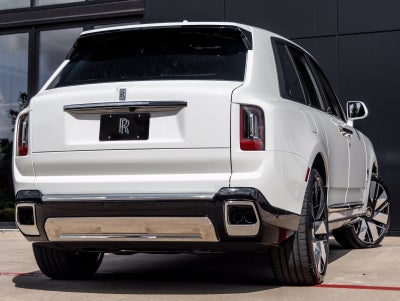2027 Rolls-Royce Cullinan Base