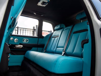 2027 Rolls-Royce Cullinan Base