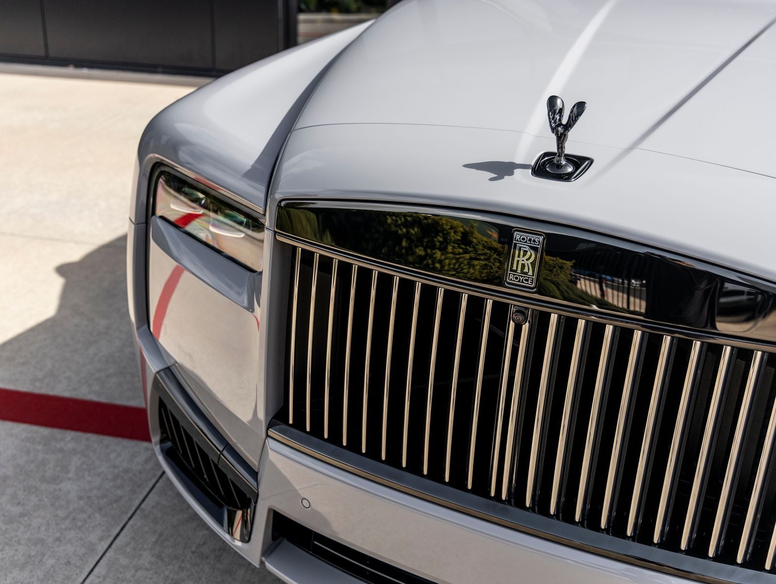 2027 Rolls-Royce Cullinan Black Badge
