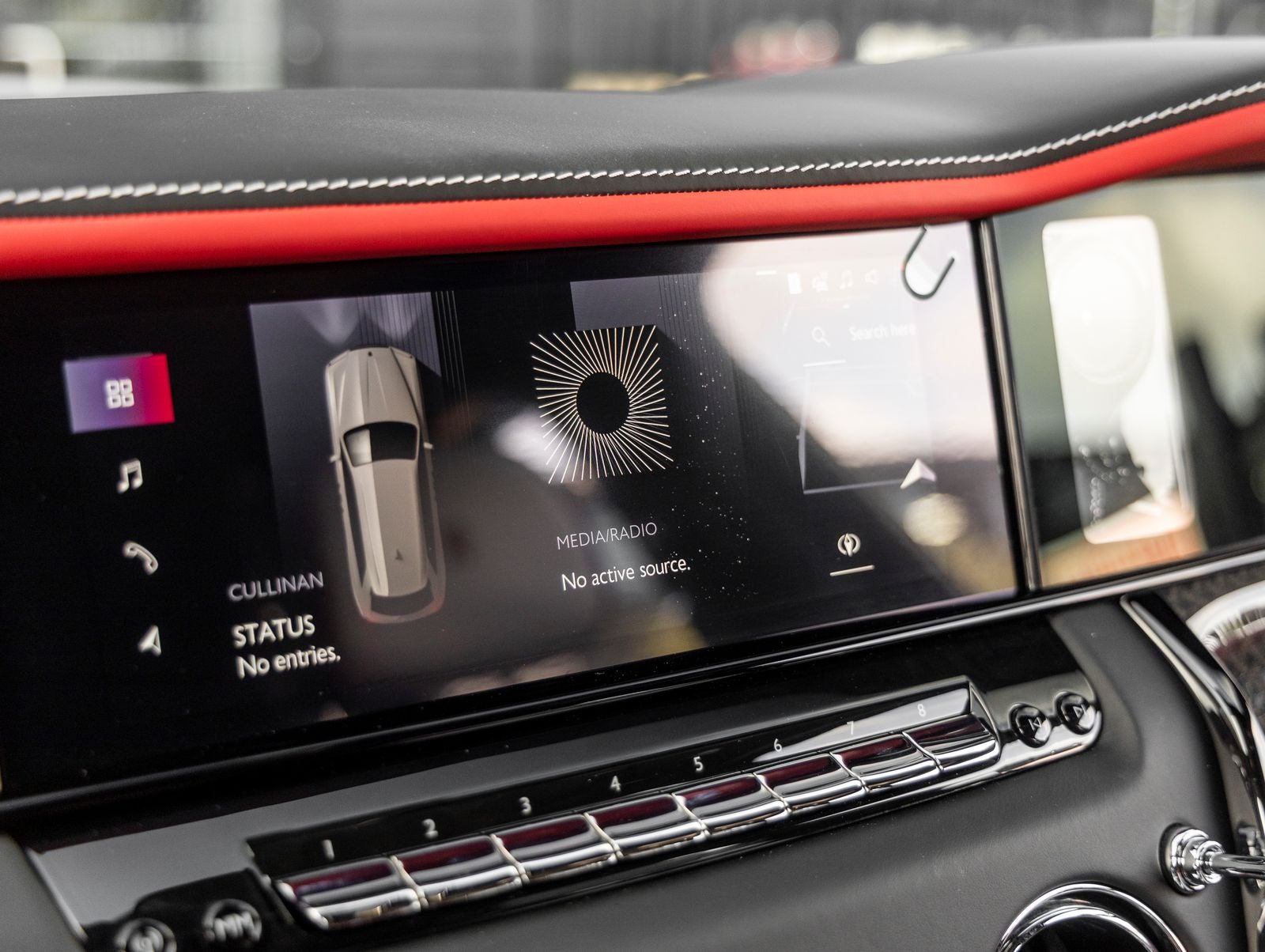 2027 Rolls-Royce Cullinan Black Badge