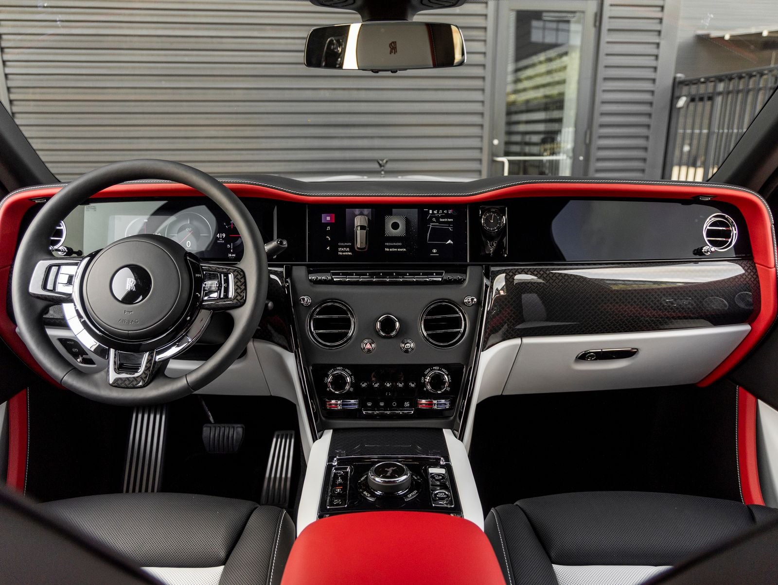 2027 Rolls-Royce Cullinan Black Badge
