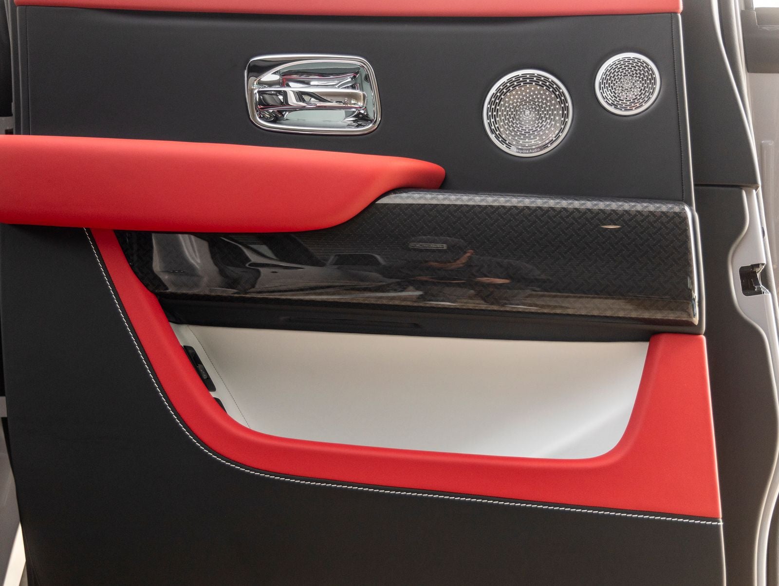 2027 Rolls-Royce Cullinan Black Badge