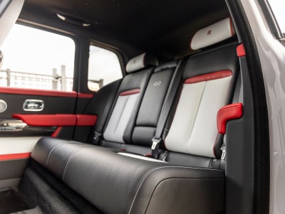 2027 Rolls-Royce Cullinan Black Badge