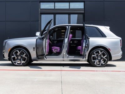 2027 Rolls-Royce Cullinan Black Badge