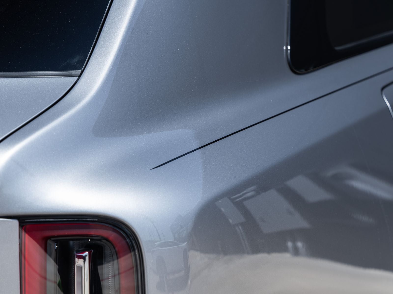2027 Rolls-Royce Cullinan Black Badge