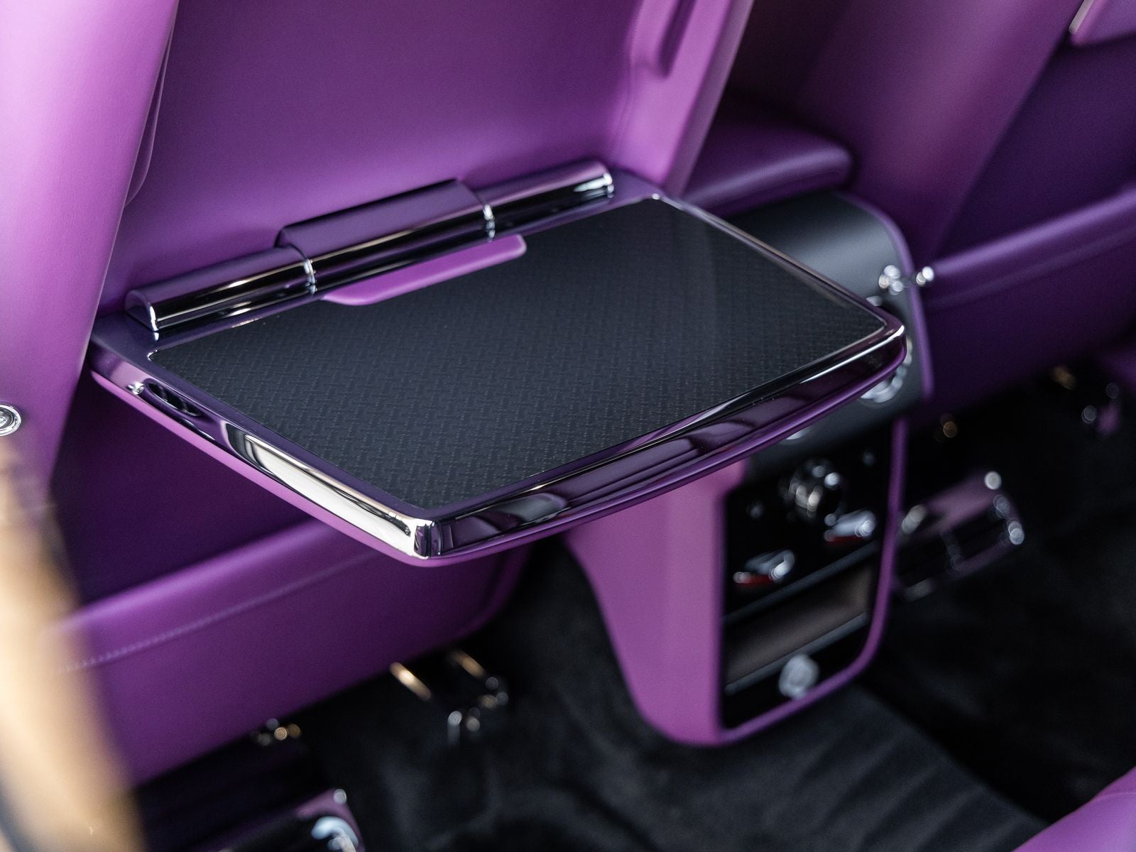 2027 Rolls-Royce Cullinan Black Badge