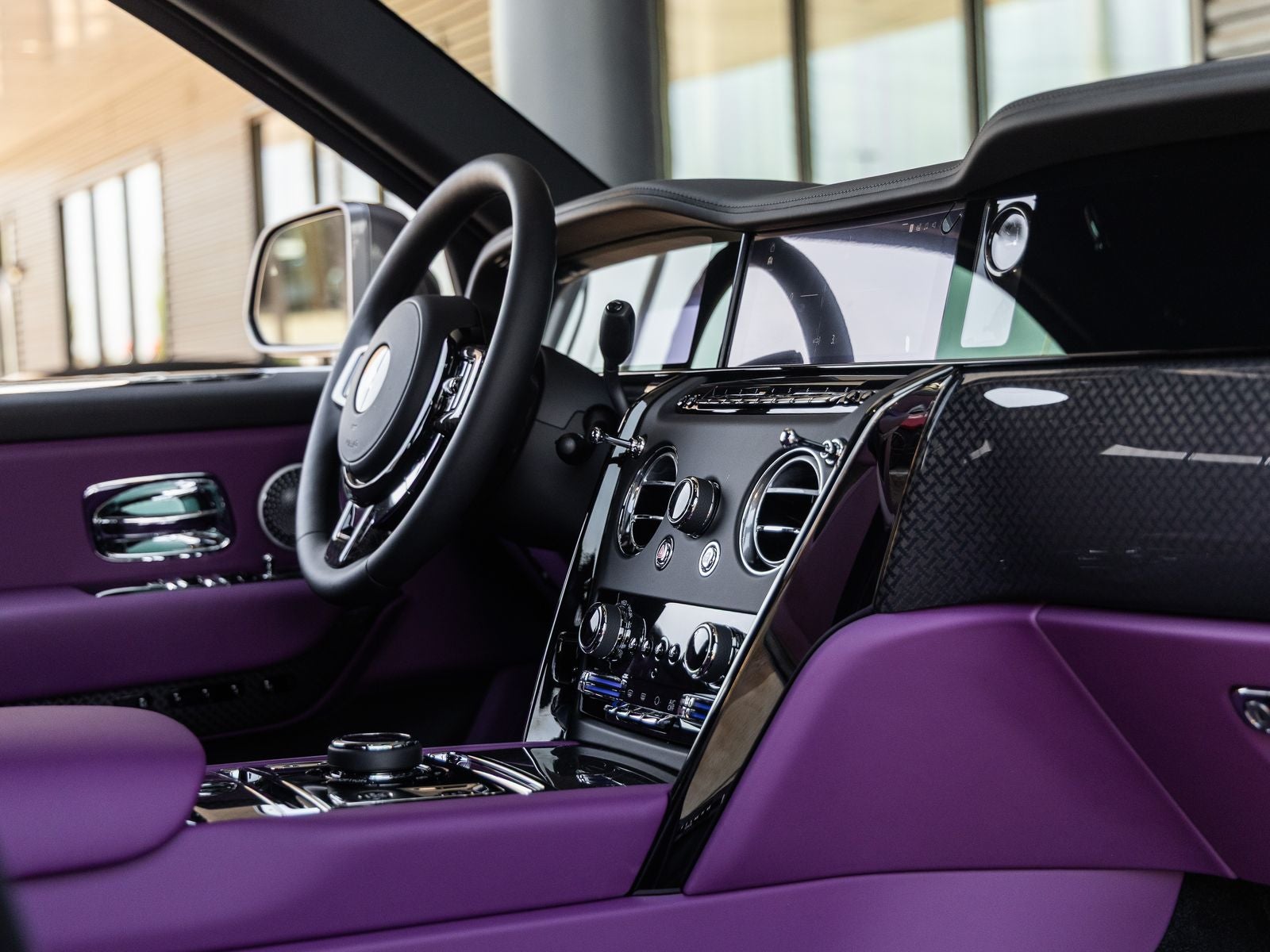 2027 Rolls-Royce Cullinan Black Badge