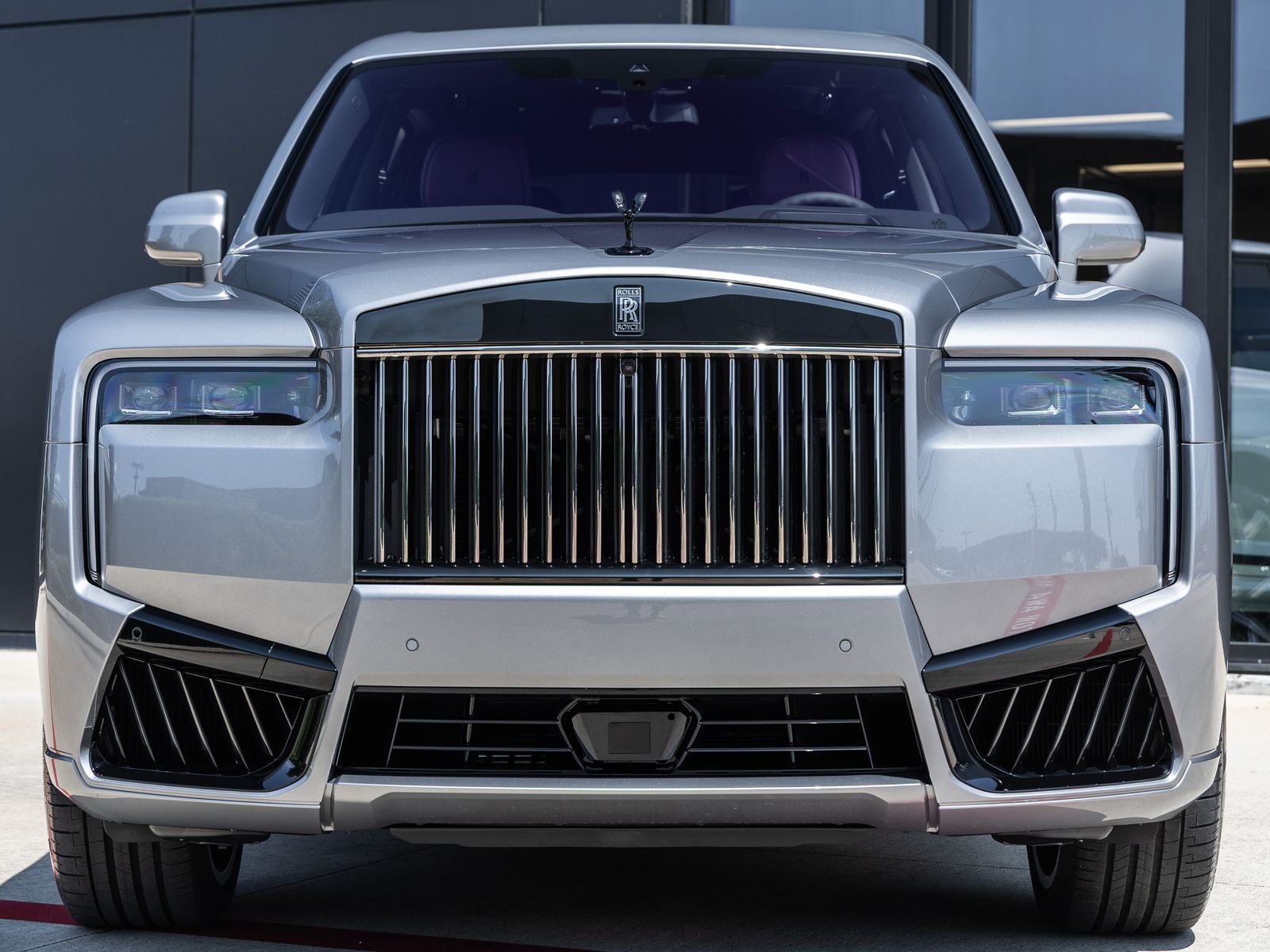 2027 Rolls-Royce Cullinan Black Badge