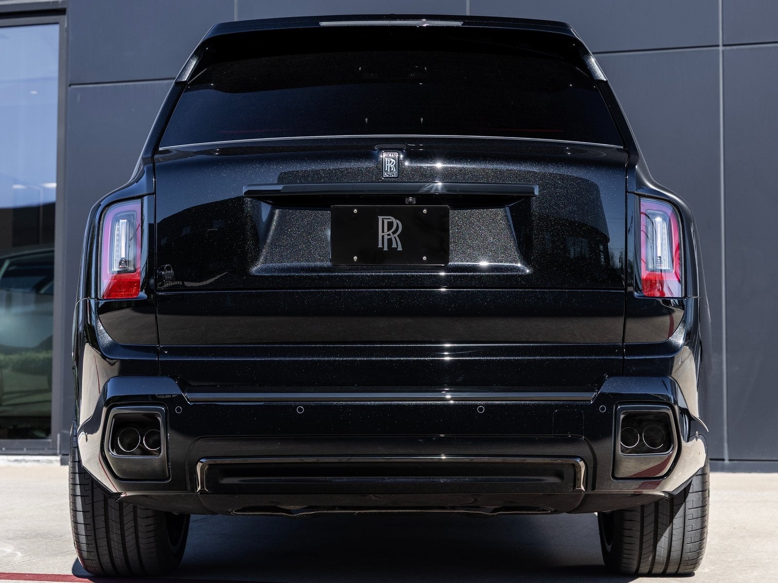 2026 Rolls-Royce Black Badge Cullinan 