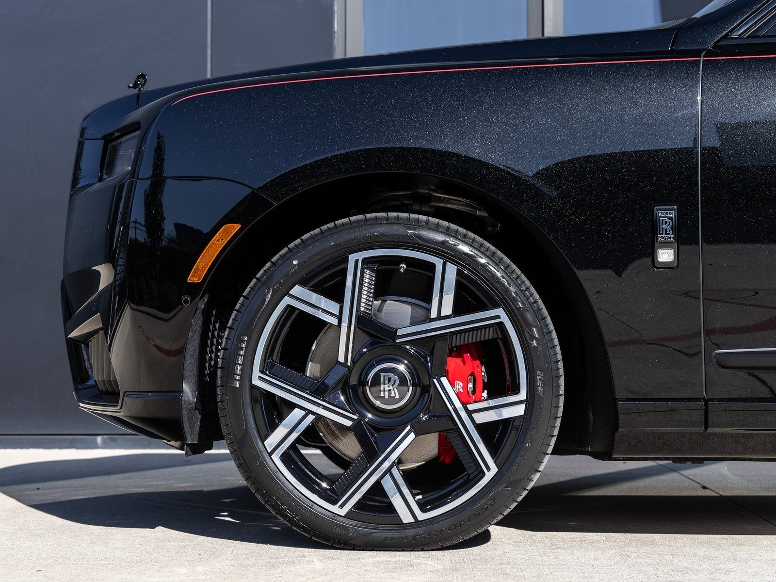 2026 Rolls-Royce Black Badge Cullinan 