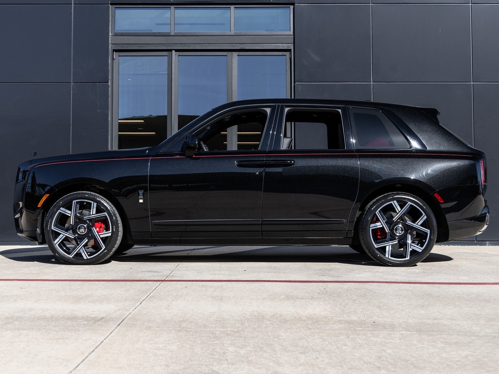 2026 Rolls-Royce Black Badge Cullinan 