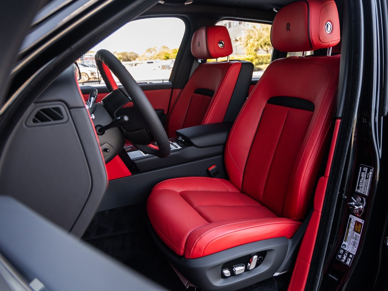 2026 Rolls-Royce Black Badge Cullinan 