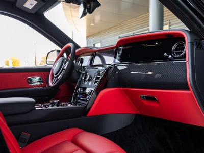 2026 Rolls-Royce Black Badge Cullinan 