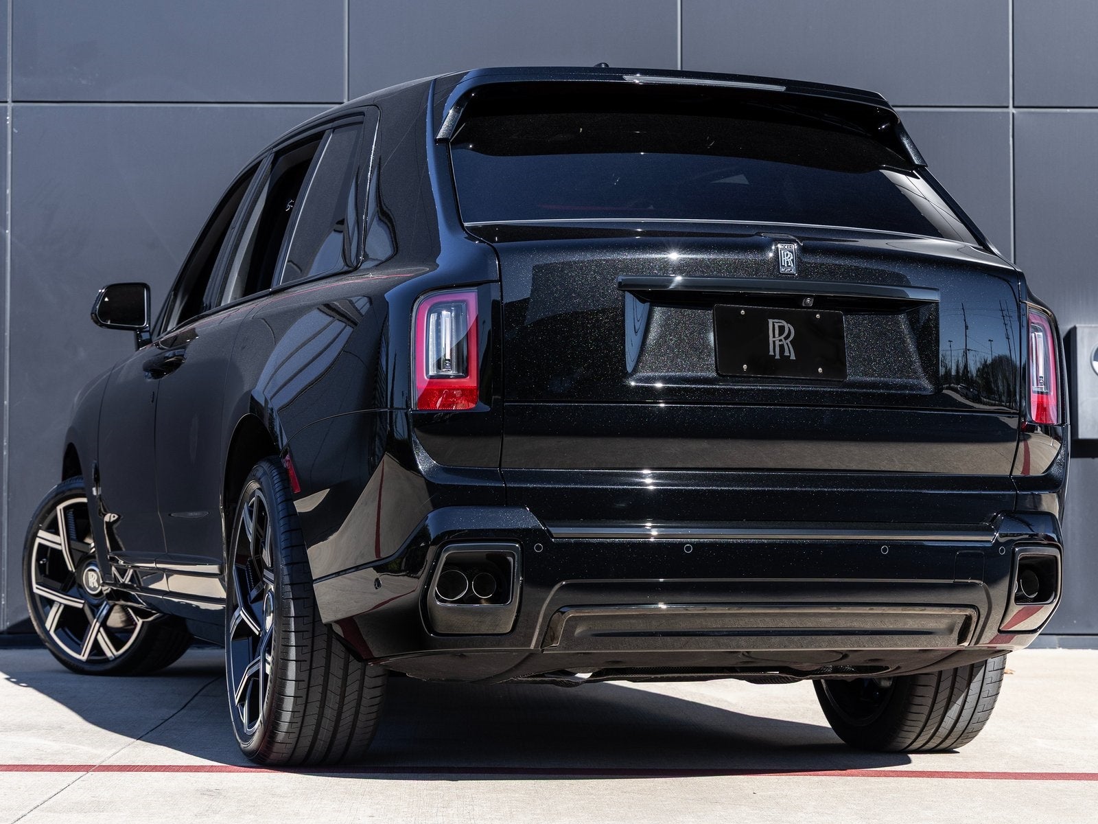 2026 Rolls-Royce Black Badge Cullinan 